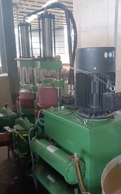 YBH300-40咸陽柱塞泵在洗沙廠使用現(xiàn)場(chǎng)